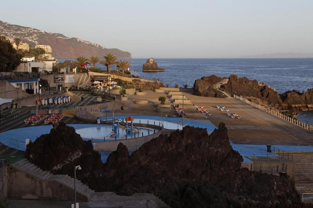 Beach Flat - Apartamento Praia Doca Do Cavacas Funchal  Luaran gambar